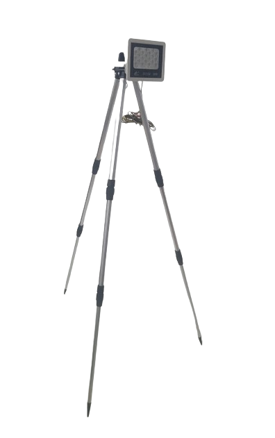 Kit iluminat camping si pescuit, compus din trepied aluminiu 50-110 cm si proiector 50 W alimentare 12 V