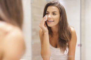 Aparat de Curatare Faciala cu Ultrasunete, cu Ioni, pentru Indepartare Puncte Negre, Hidratare, Exfoliere, Curatare Ten, Antirid