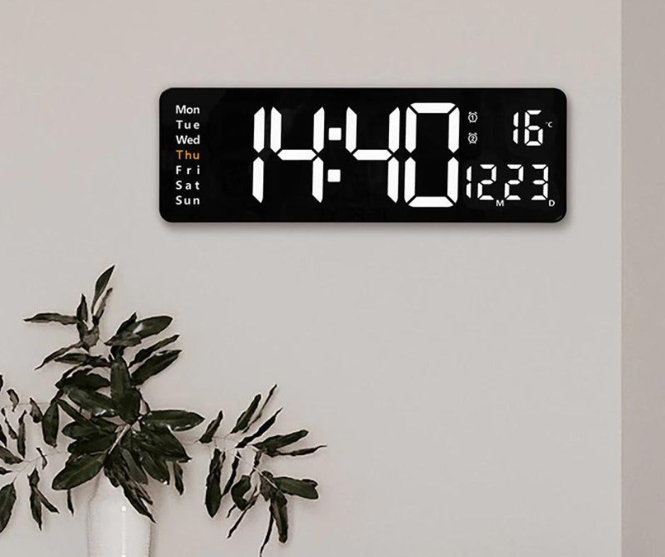 Ceas Digital de Perete, cu Telecomanda, Functie de Termometru, Calendar, Temporizator, Alarma Dubla, Alimentare Cablu/Baterie, Luminozitate Ajustabila, Negru, LED Alb