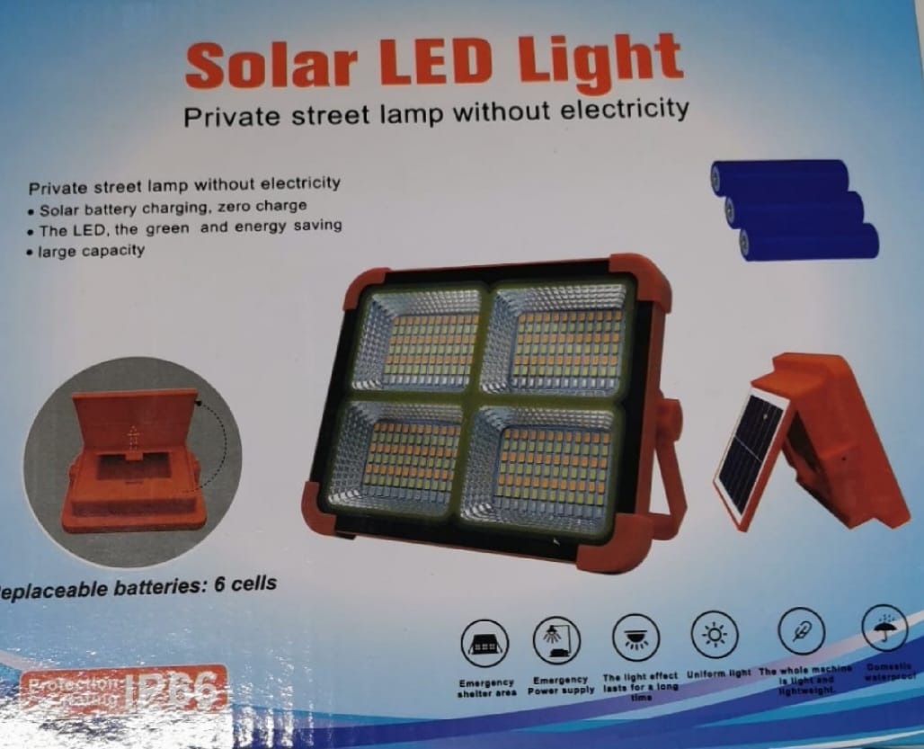 Proiector led 500W incarcare usb sau cu panou solar mobil cu acces la acumulatori
